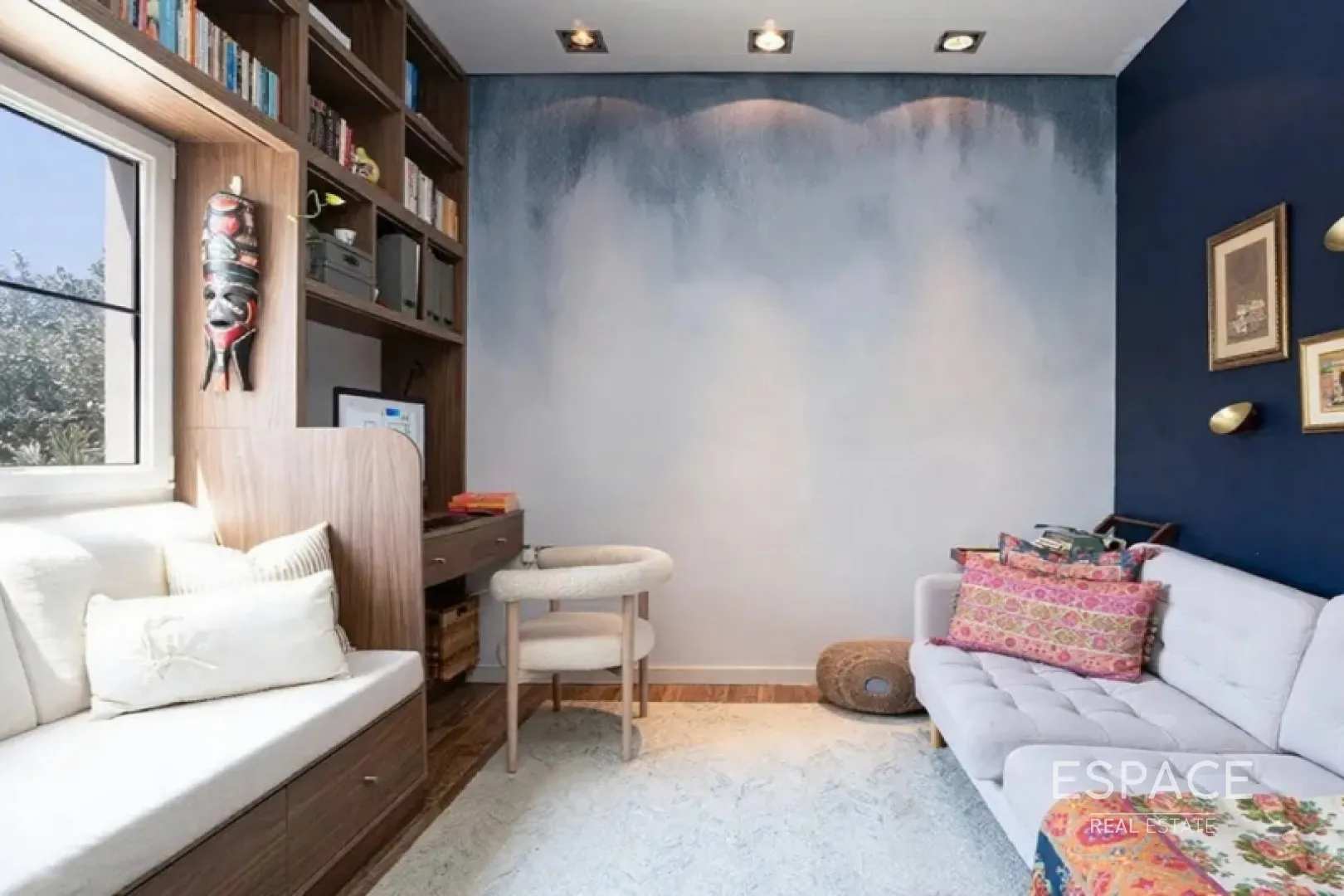 PropertiesGalleryCamera