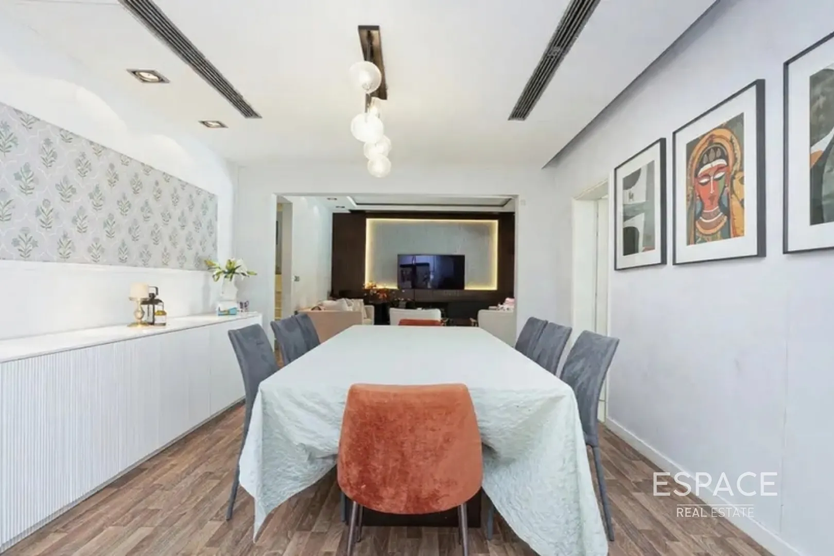 single static gallery