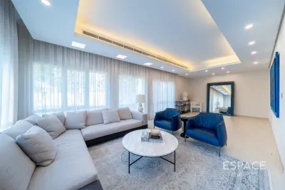 Meadows 4, Meadows, Dubai - Espace