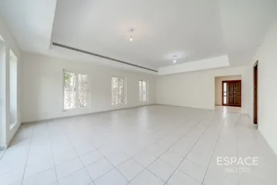 Terranova, Arabian Ranches, Dubai - Espace