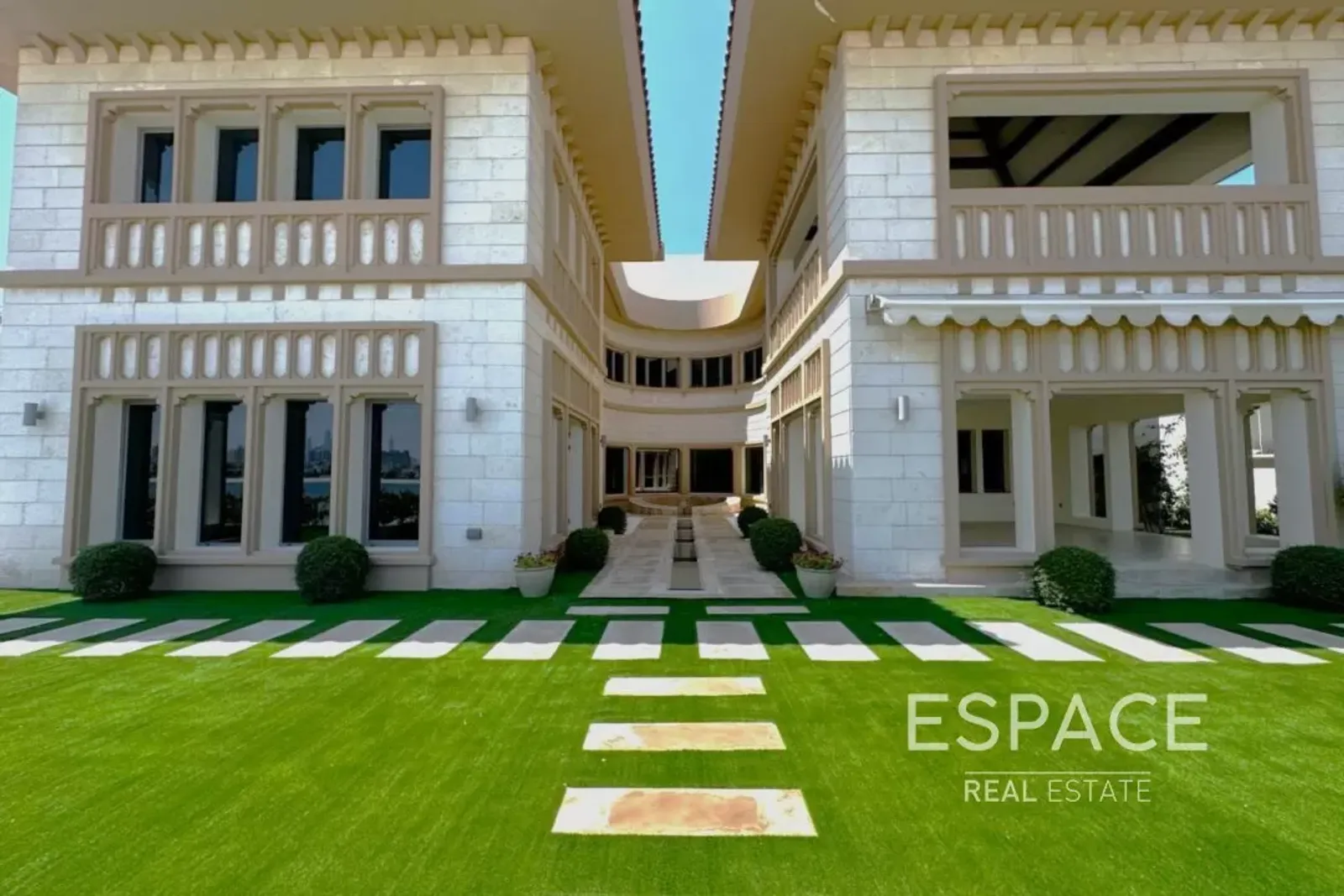 PropertiesGalleryCamera
