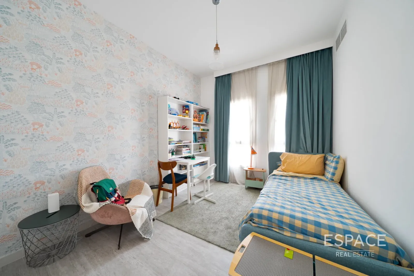 PropertiesGalleryCamera