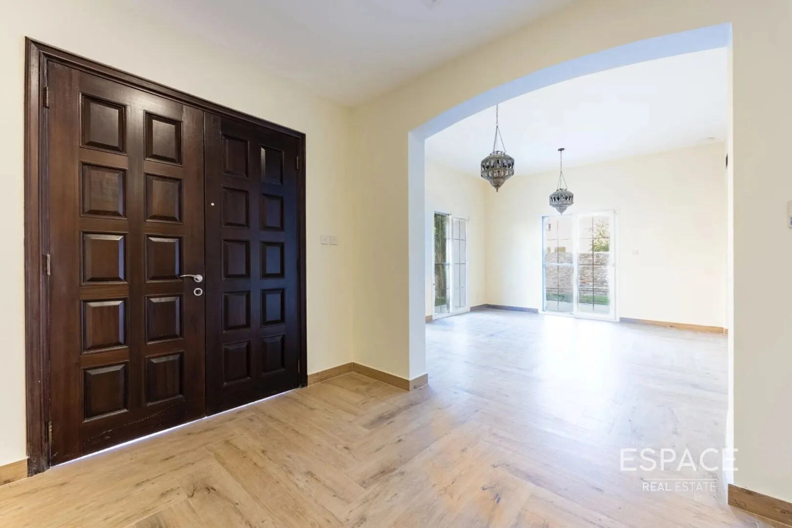 single static gallery