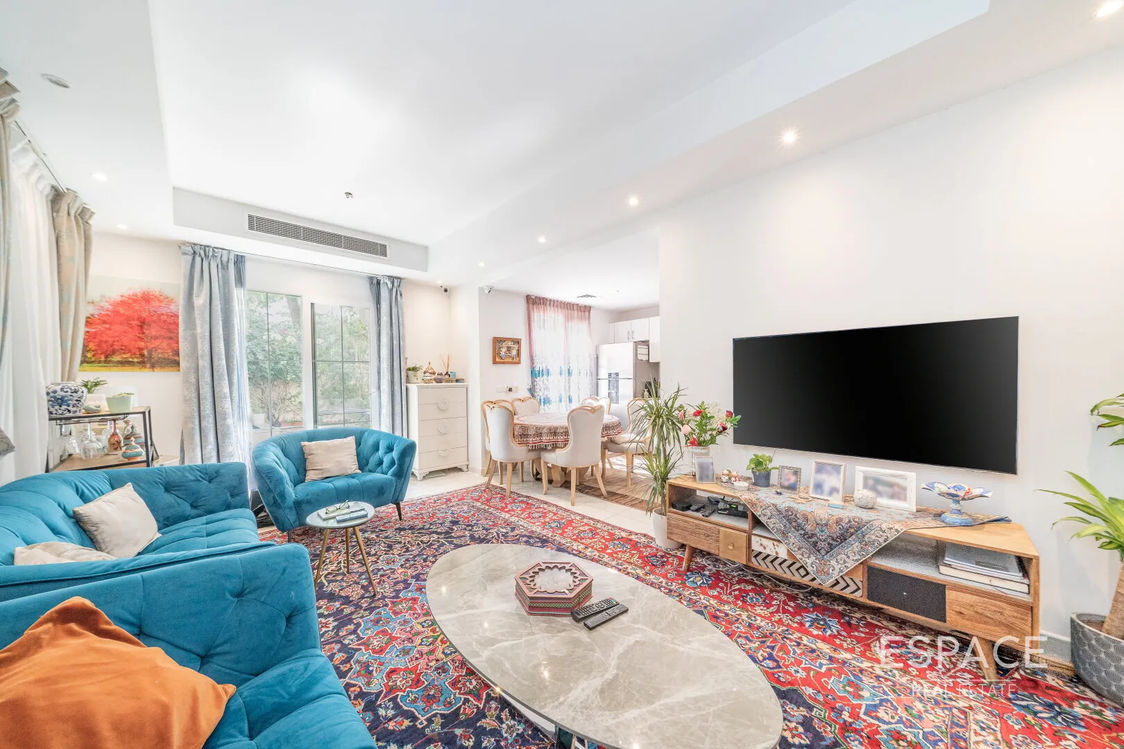 single static gallery