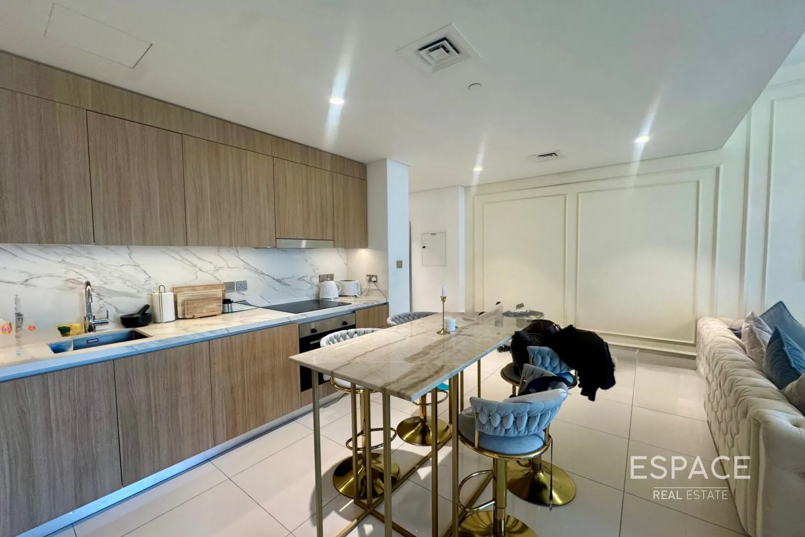 single static gallery