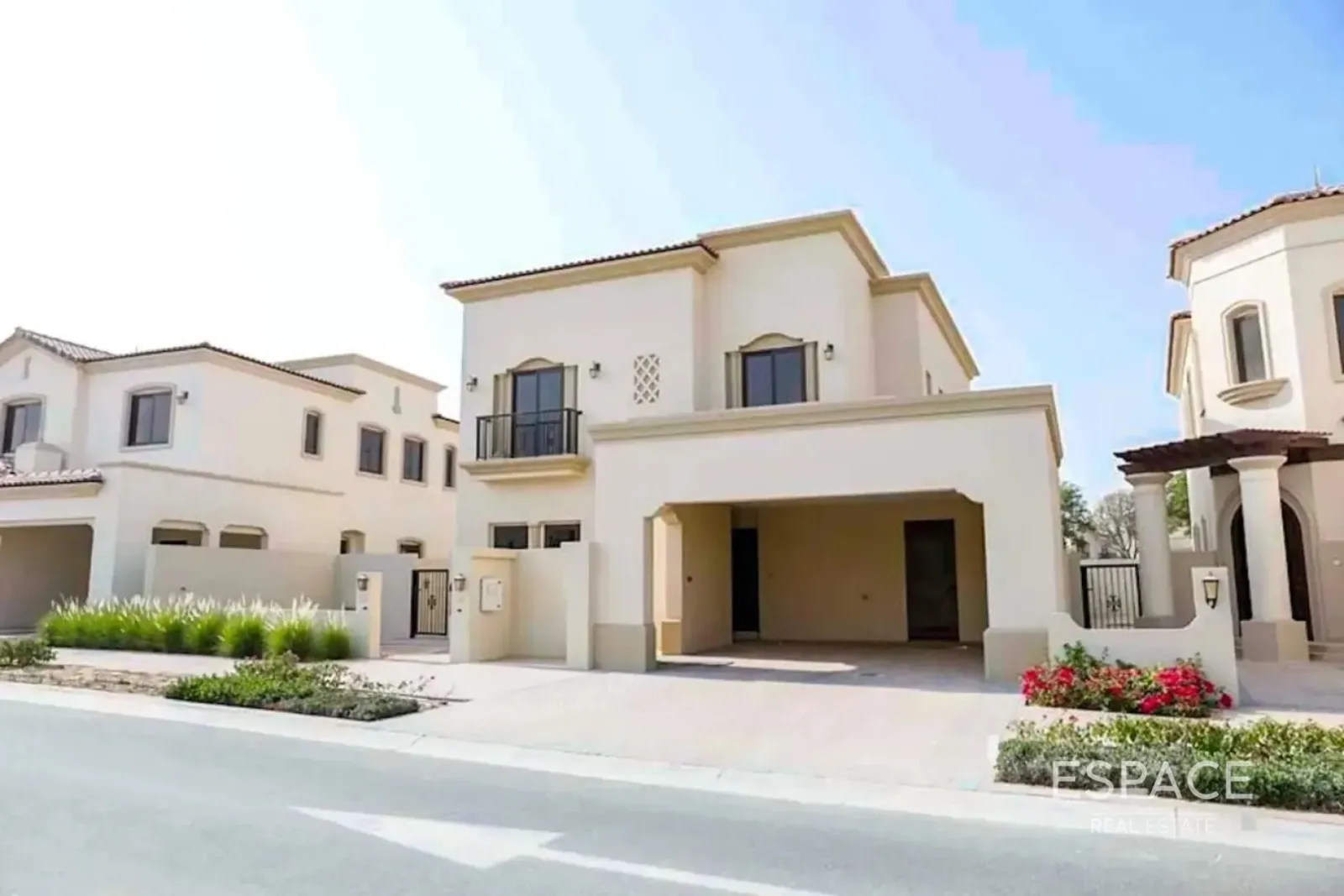 PropertiesGalleryCamera