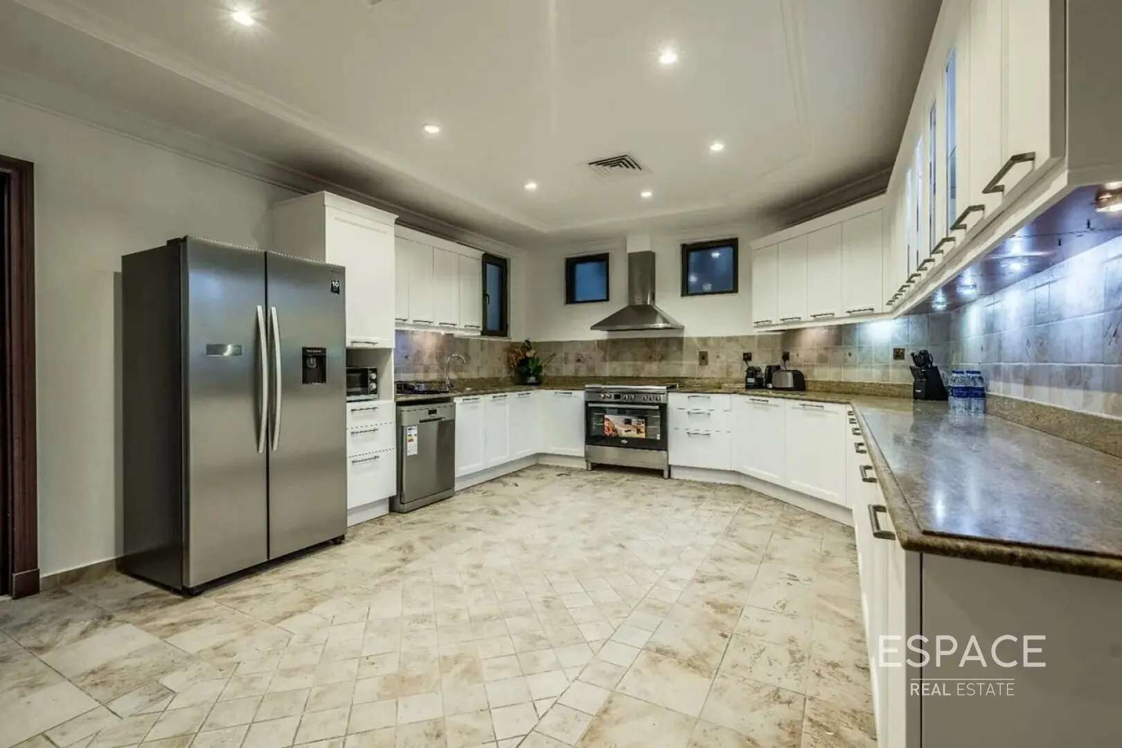 PropertiesGalleryCamera