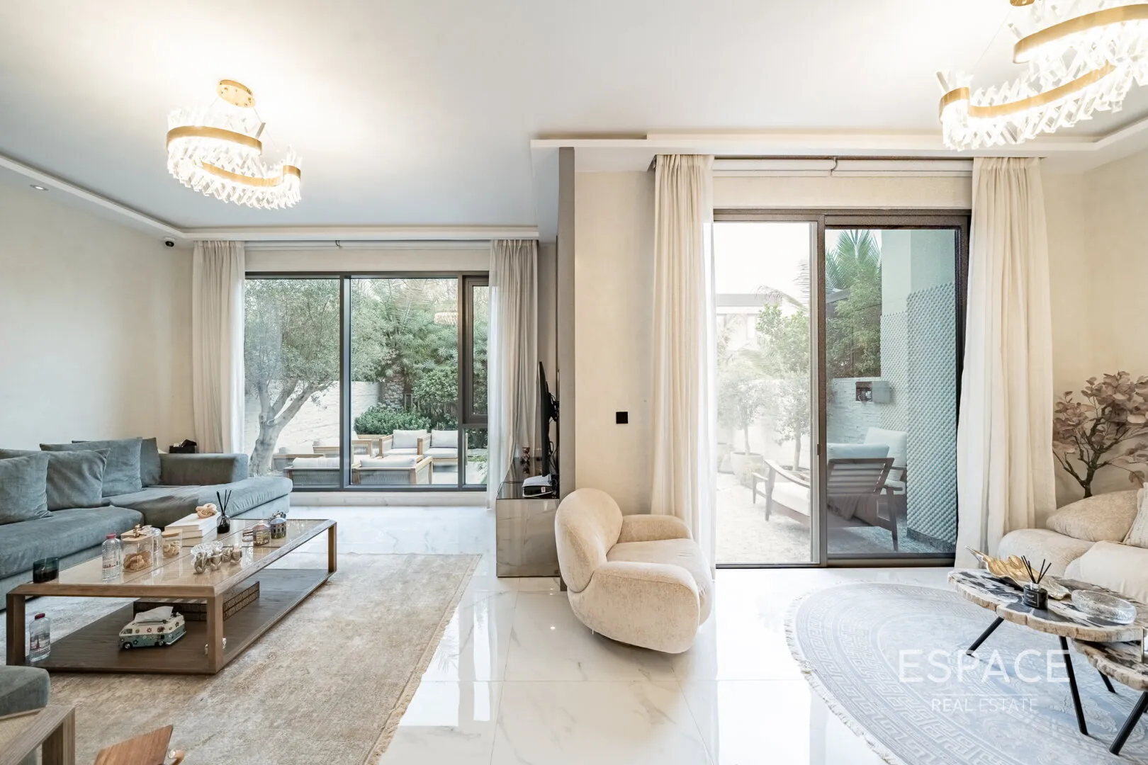 single static gallery