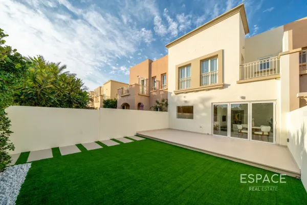 Springs 2, Springs, Dubai - Espace