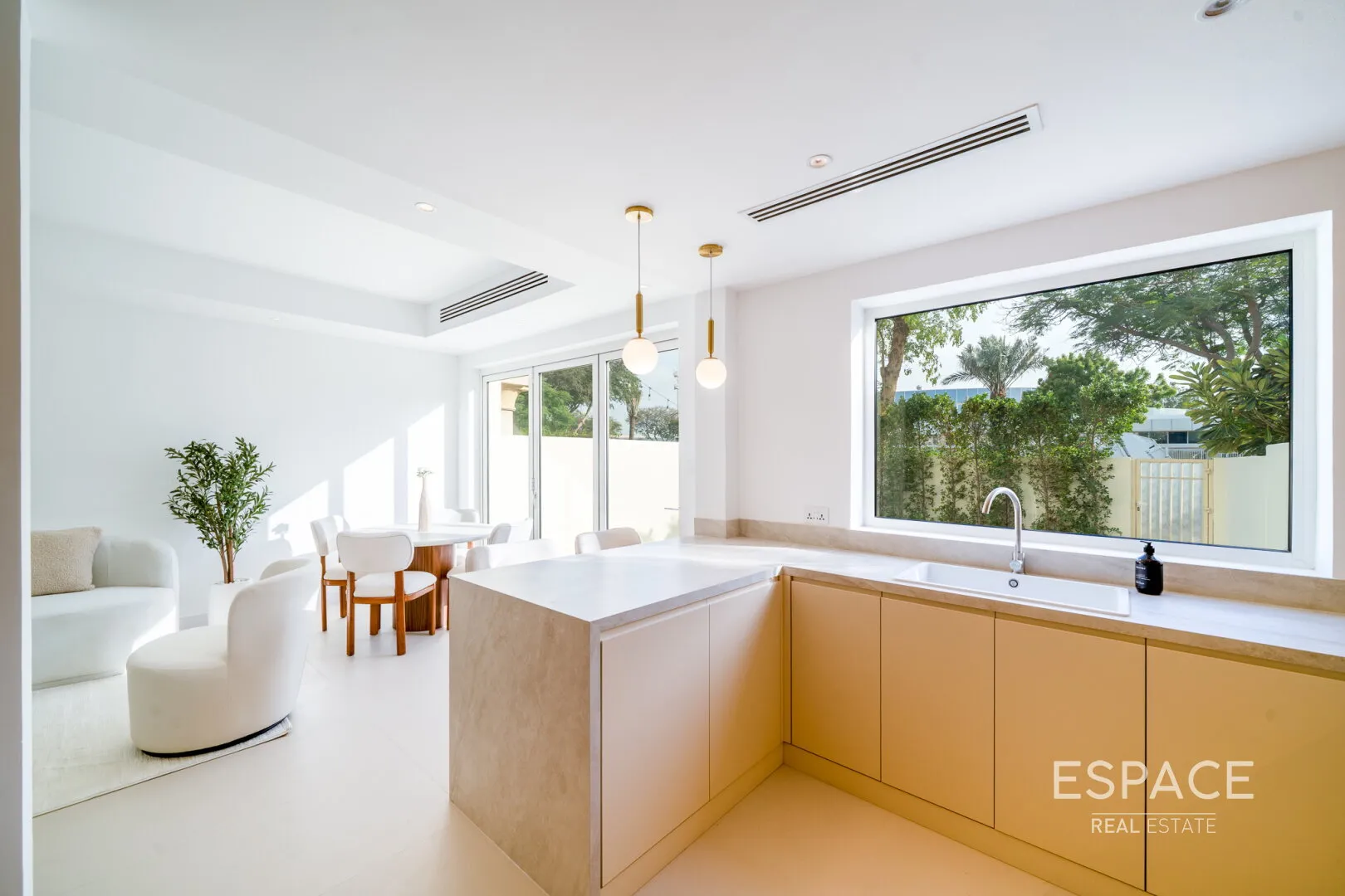 single static gallery