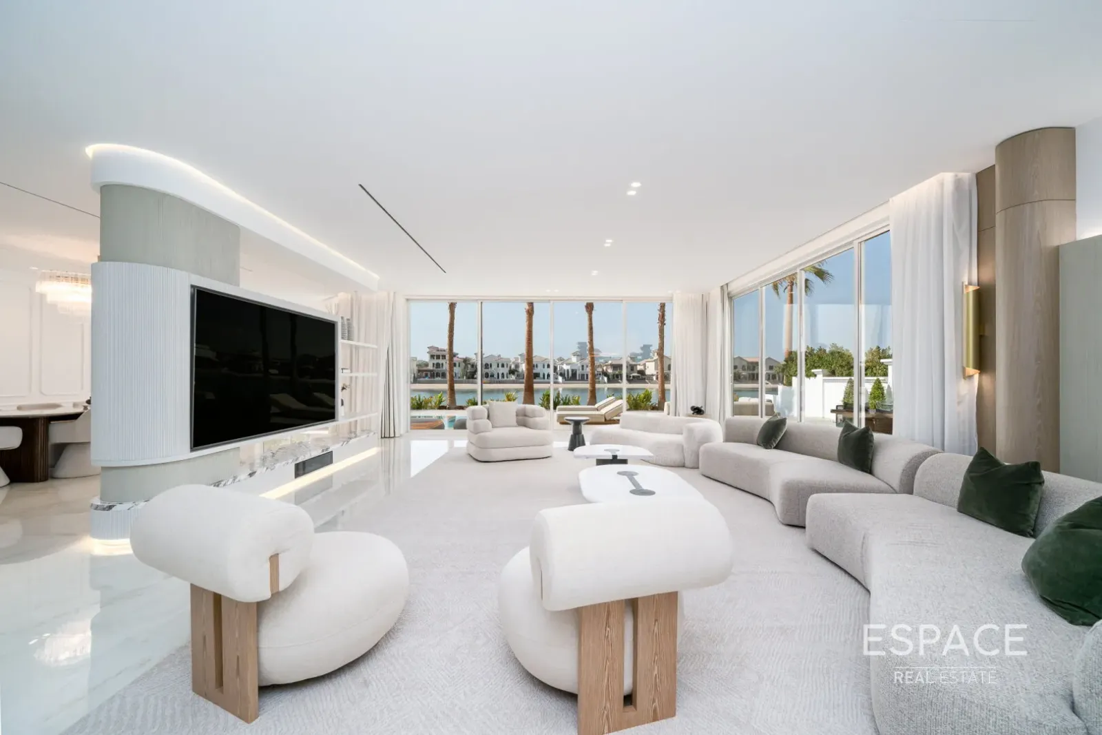 PropertiesGalleryCamera