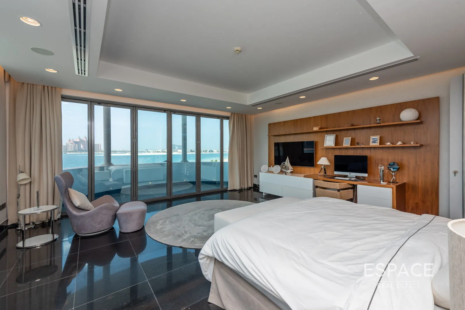 PropertiesGalleryCamera