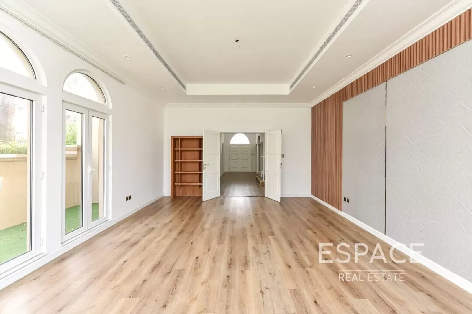 PropertiesGalleryCamera
