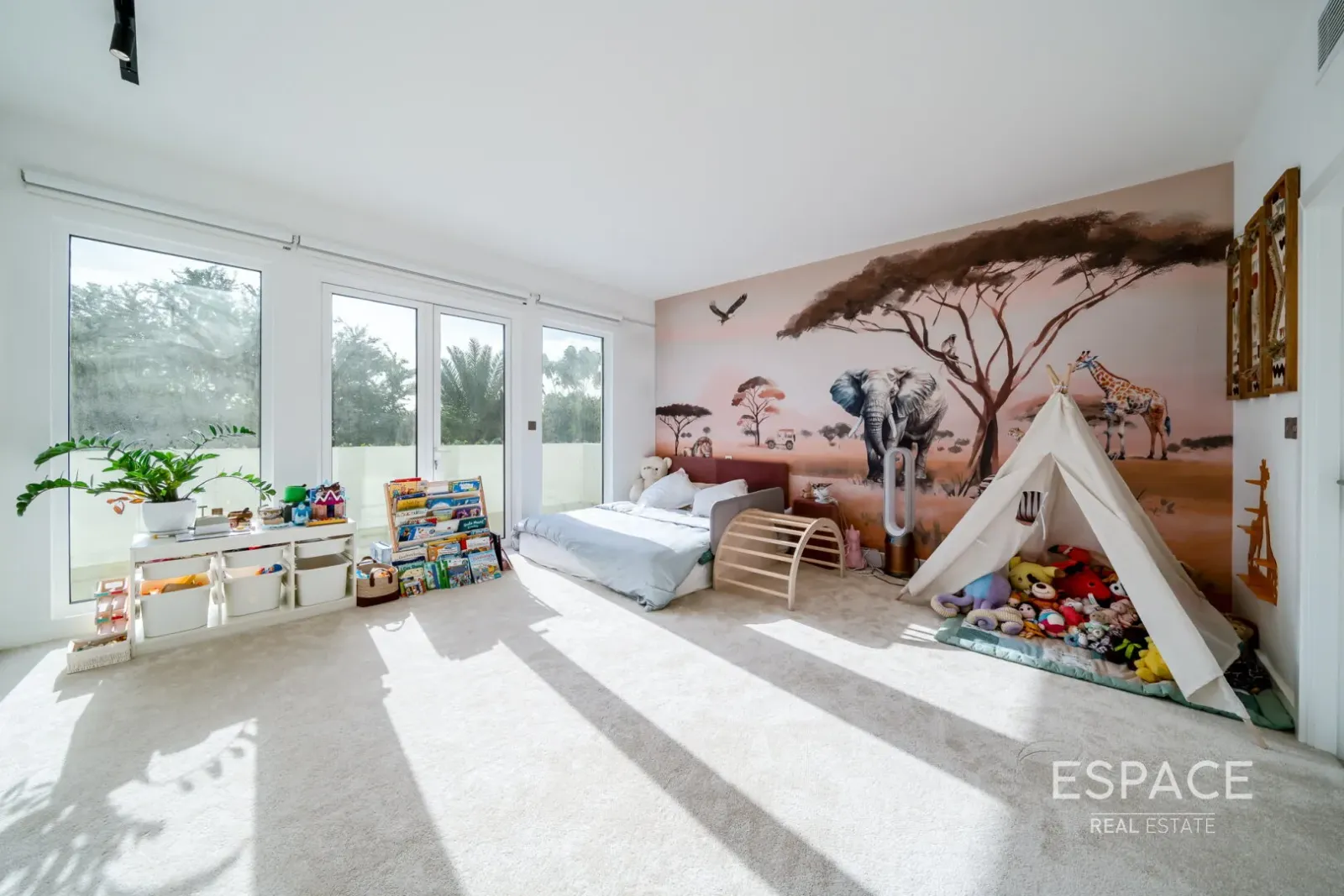 PropertiesGalleryCamera