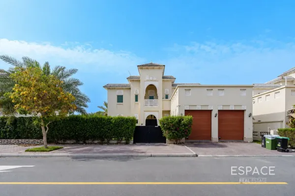 Quortaj, Al Furjan, Dubai - Espace
