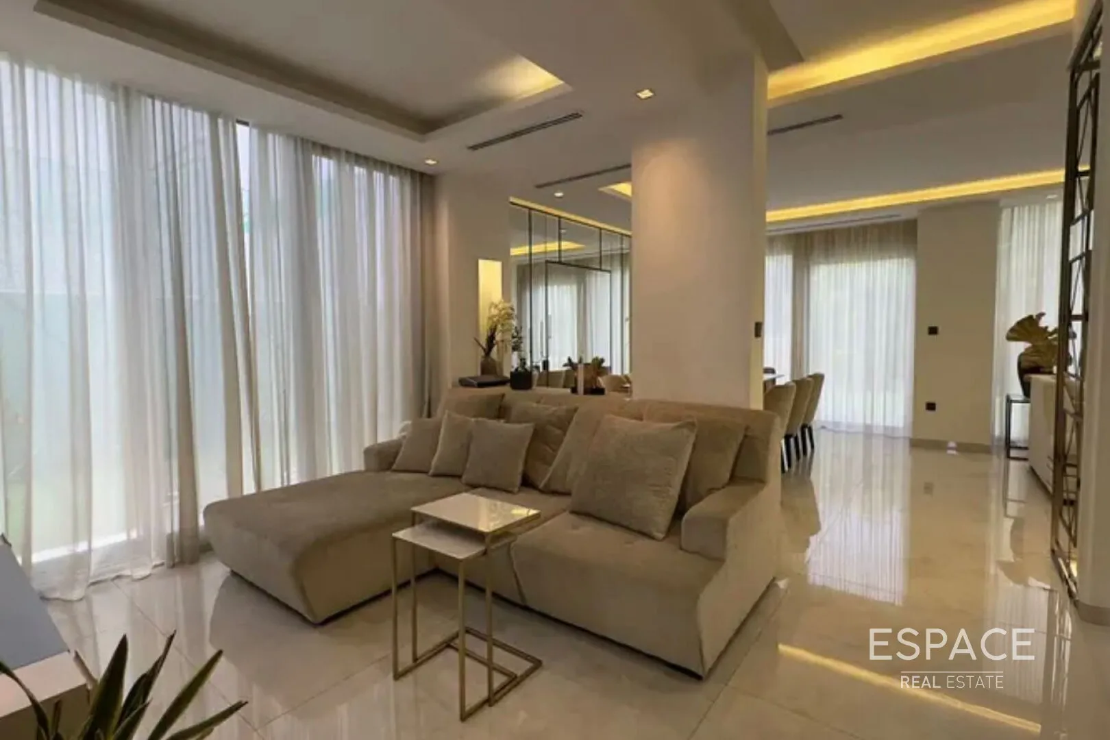 single static gallery