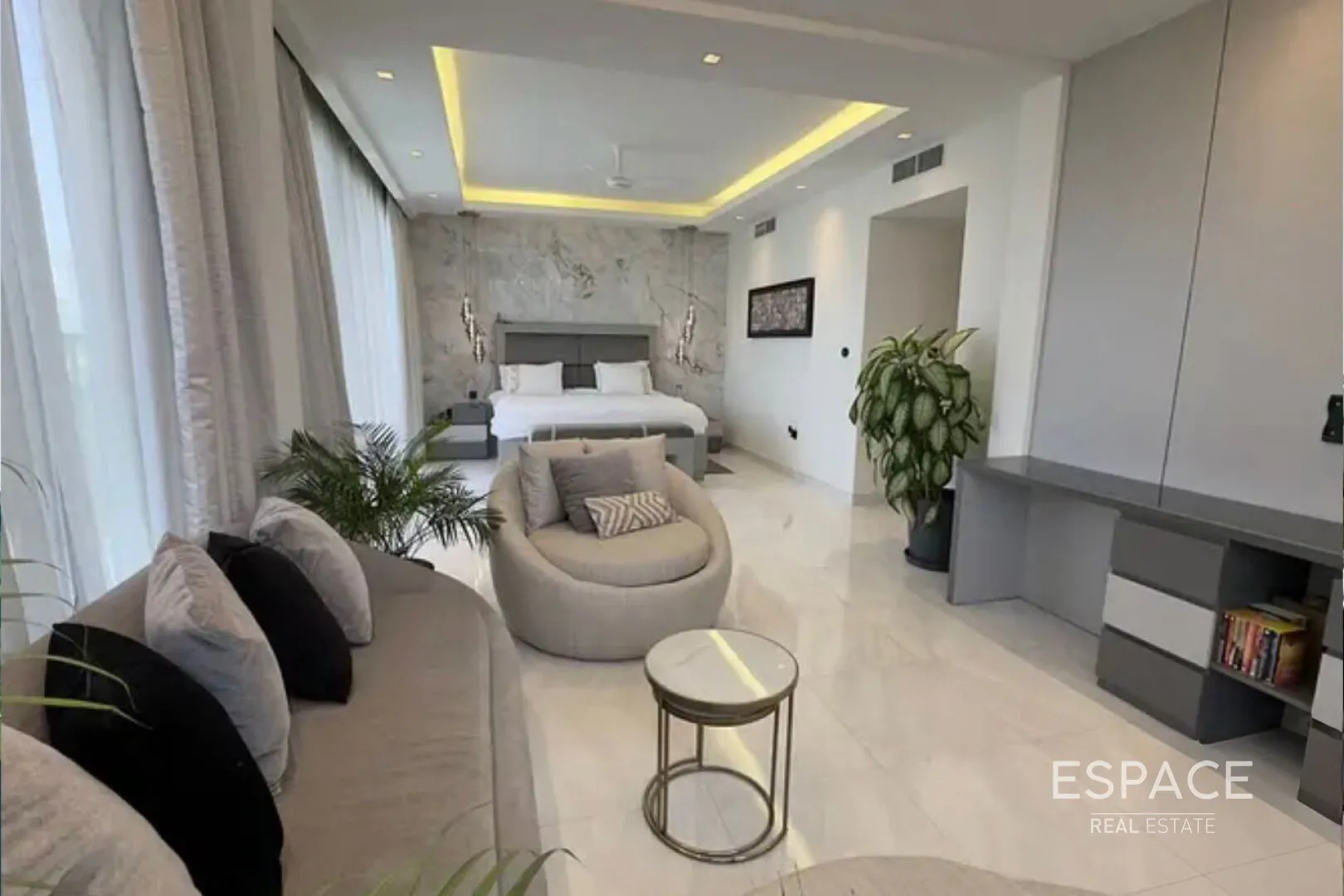 single static gallery