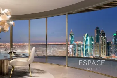 EMAAR Beachfront - Grand Bleu Tower 2, Dubai Harbour, Dubai - Espace
