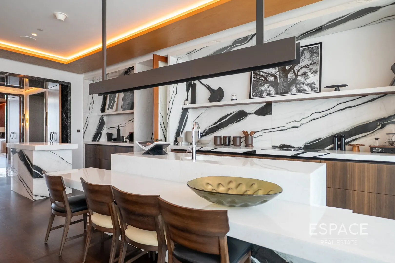 single static gallery