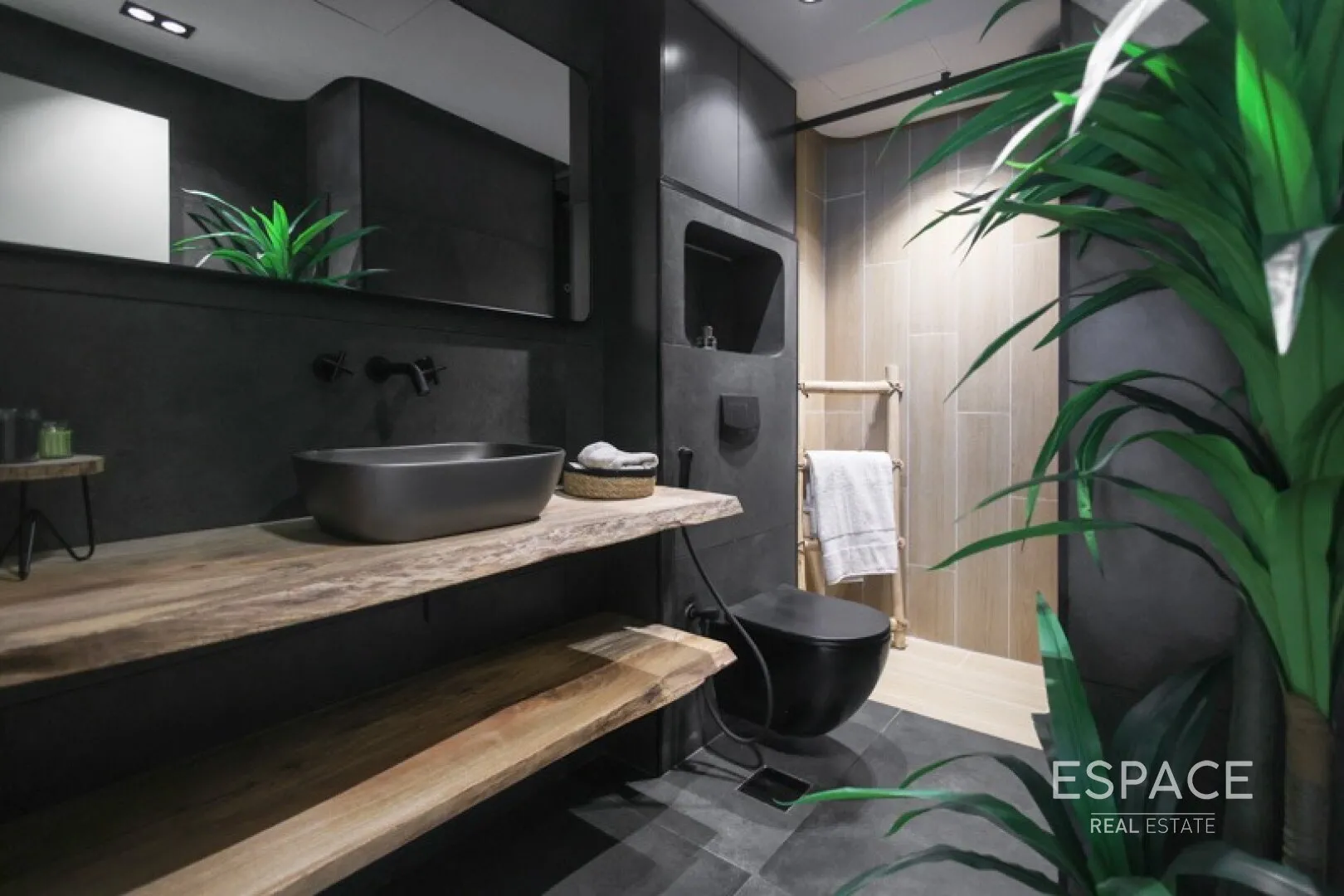 single static gallery