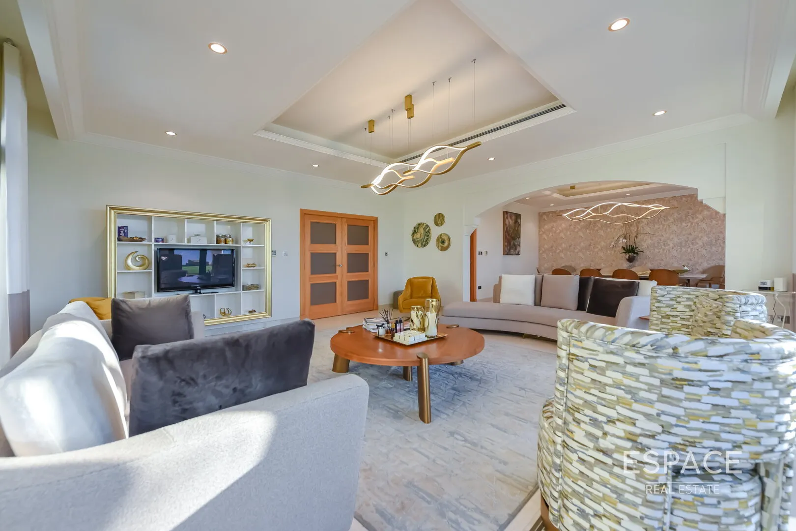PropertiesGalleryCamera