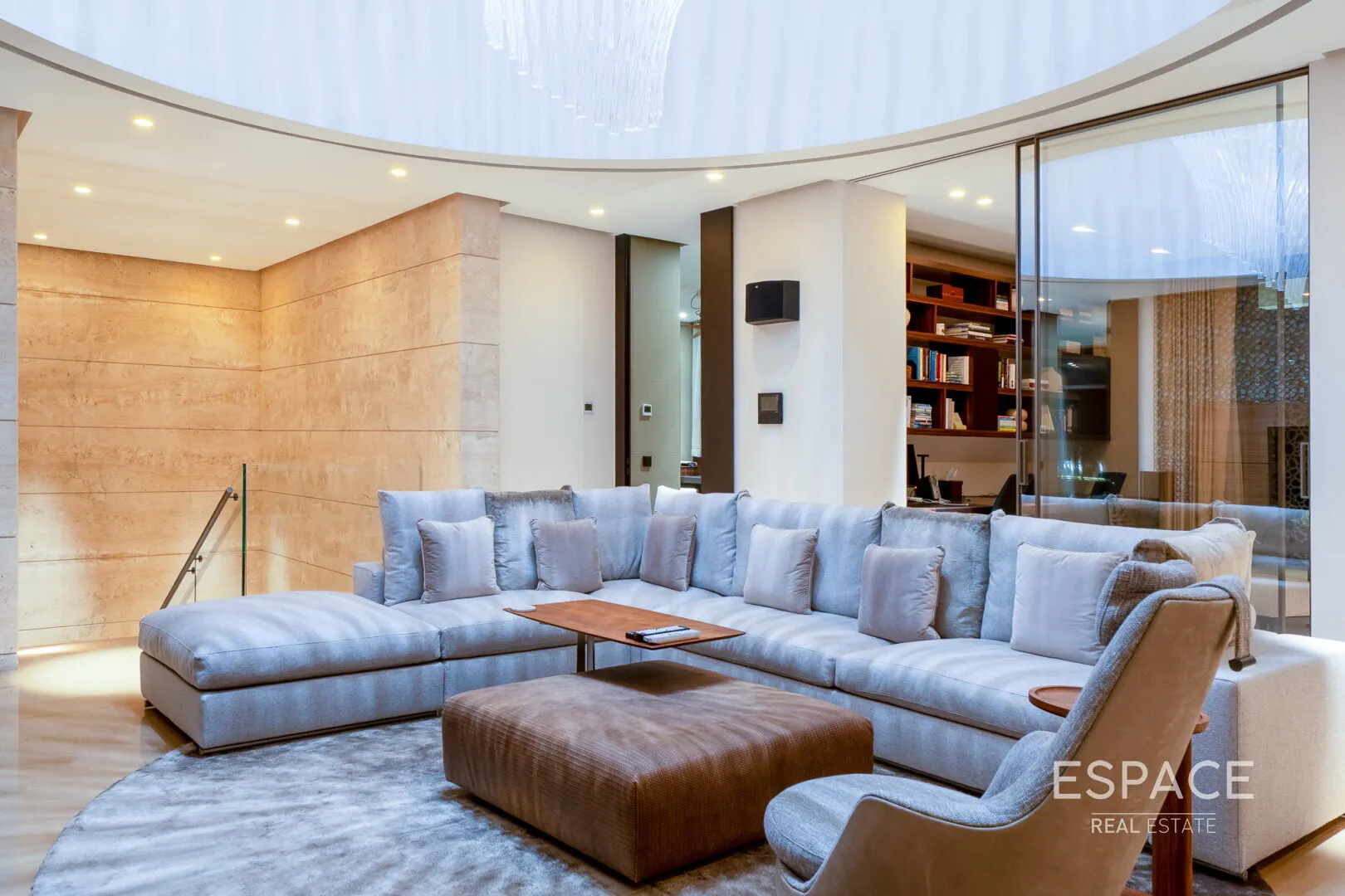 PropertiesGalleryCamera