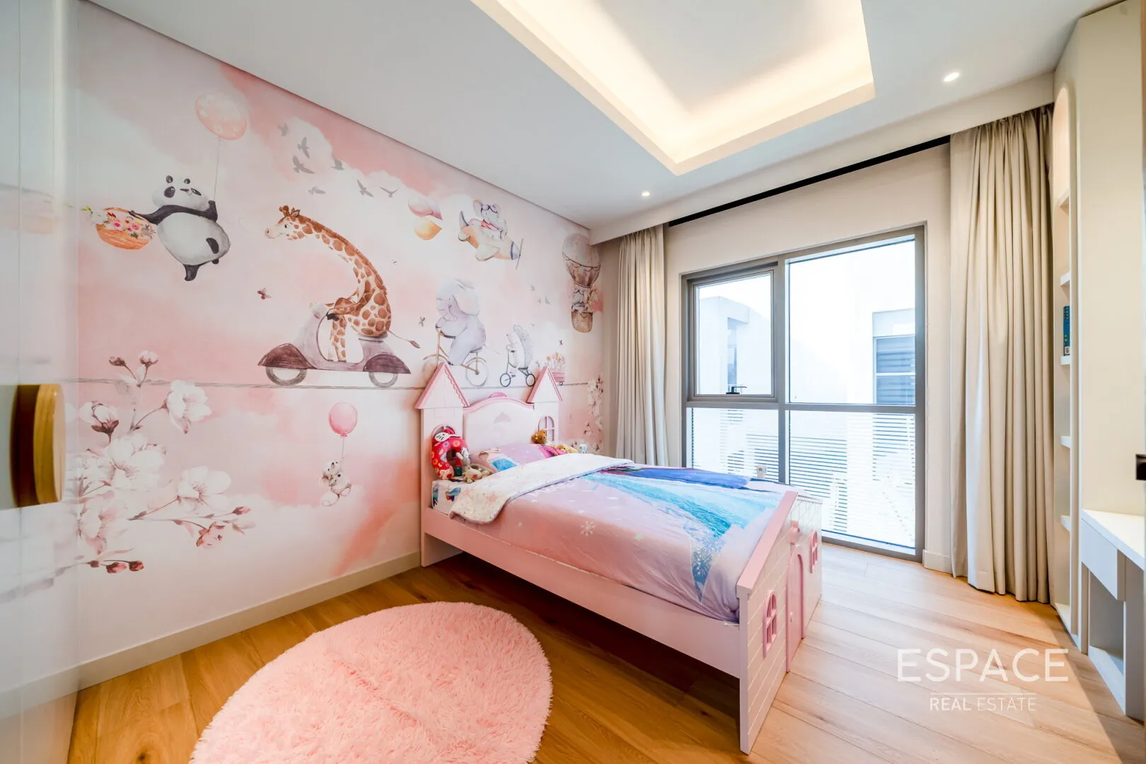 PropertiesGalleryCamera