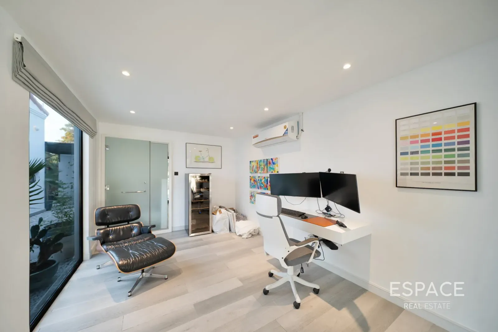 PropertiesGalleryCamera