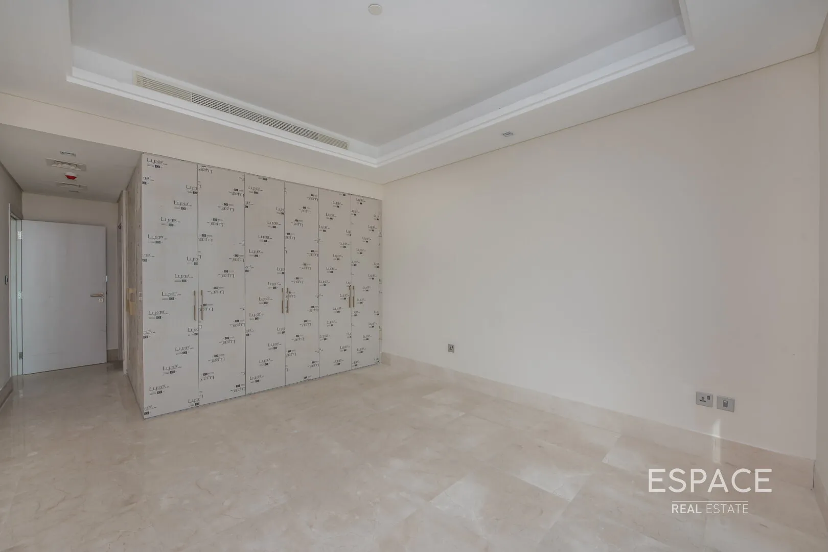 single static gallery