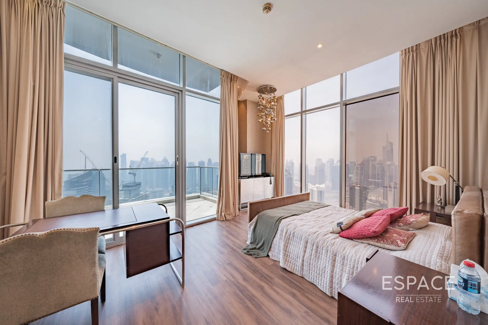 PropertiesGalleryCamera
