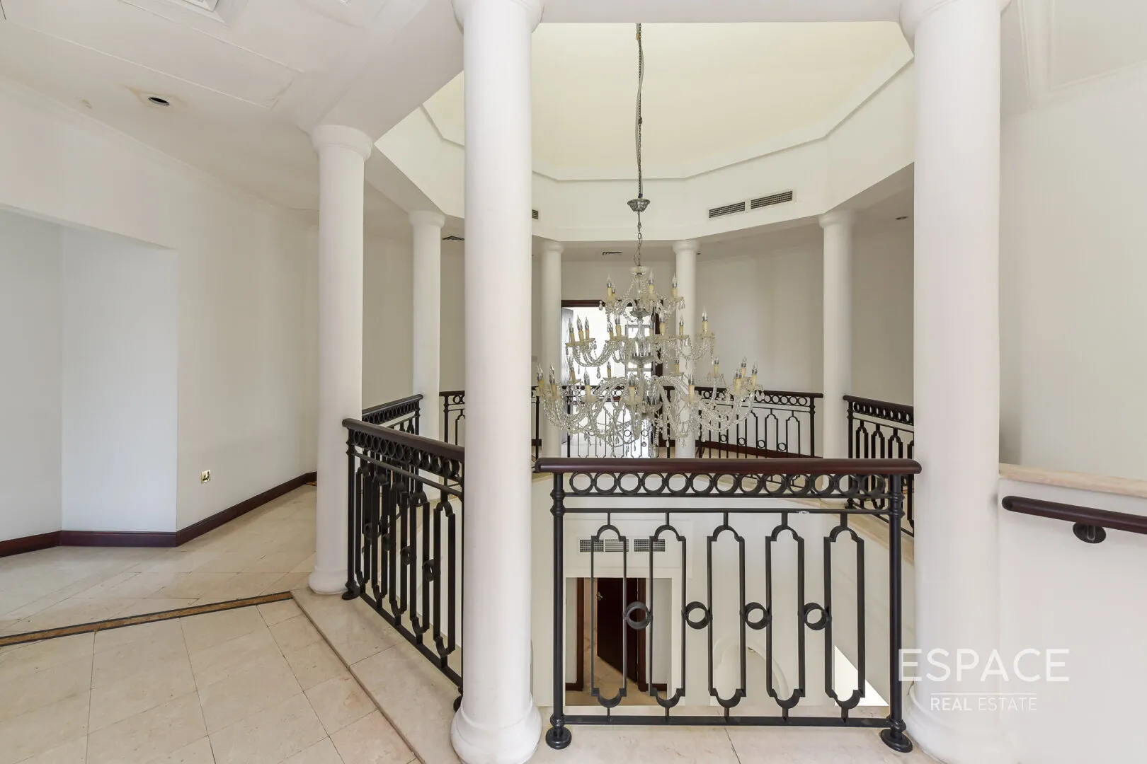 PropertiesGalleryCamera