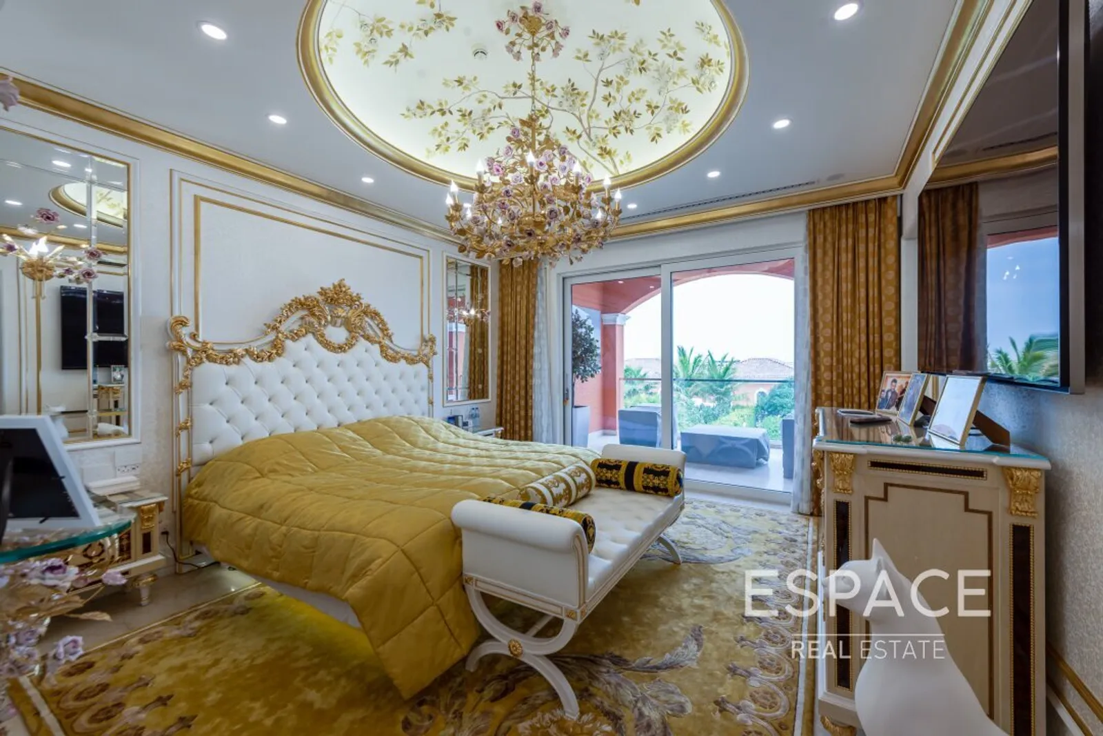 PropertiesGalleryCamera