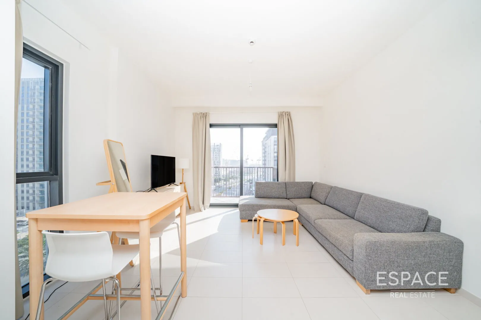 single static gallery