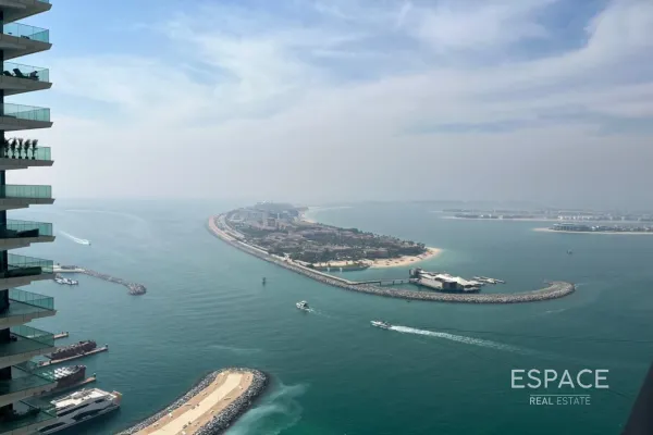 EMAAR Beachfront - Beach Vista Tower 2, Dubai Harbour, Dubai - Espace