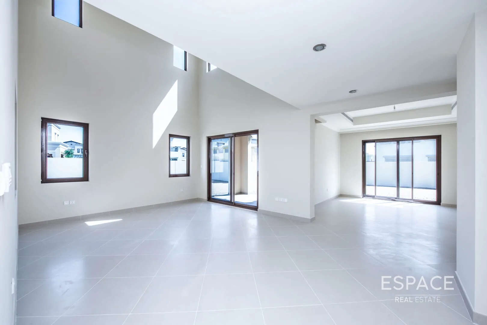 single static gallery