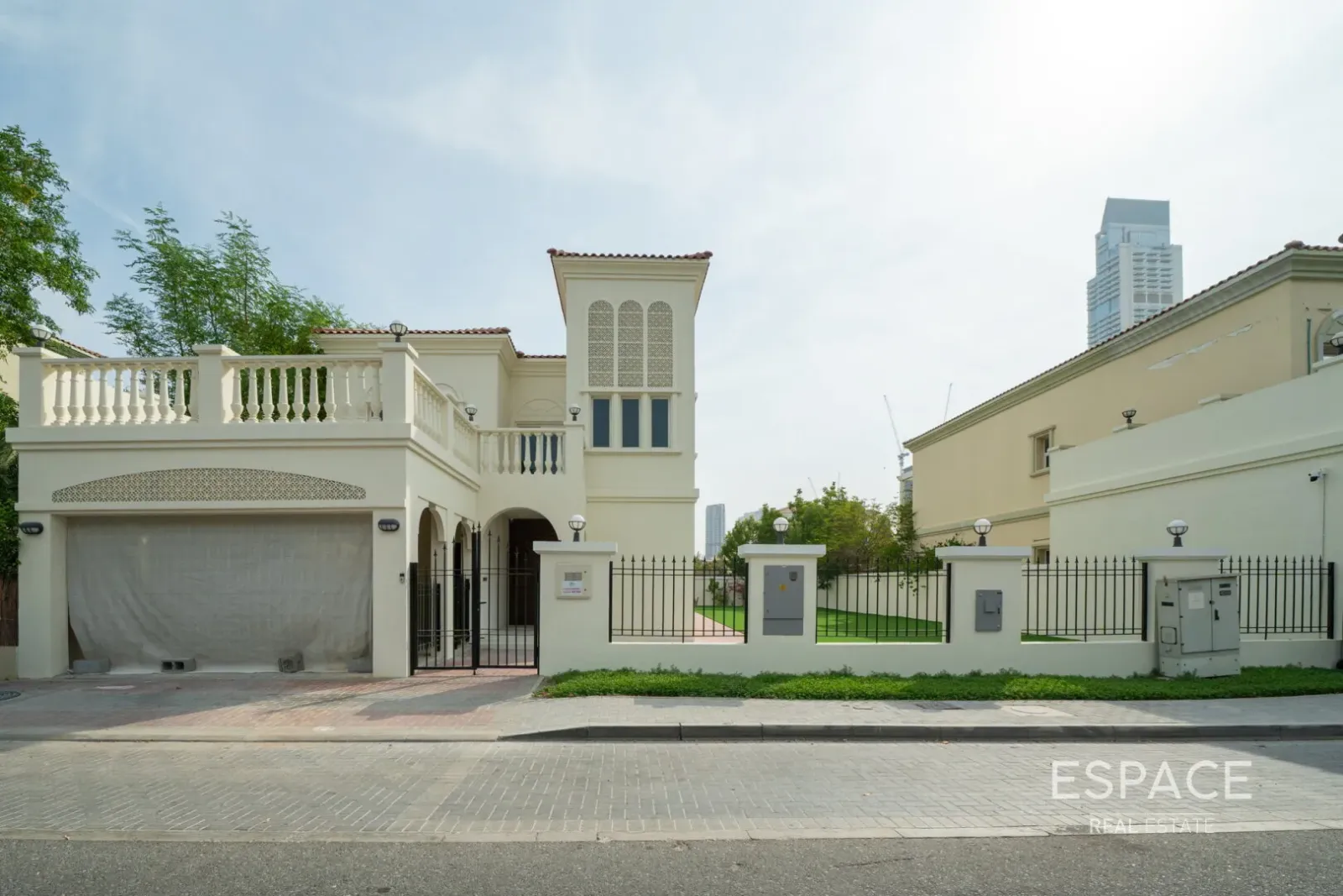 PropertiesGalleryCamera