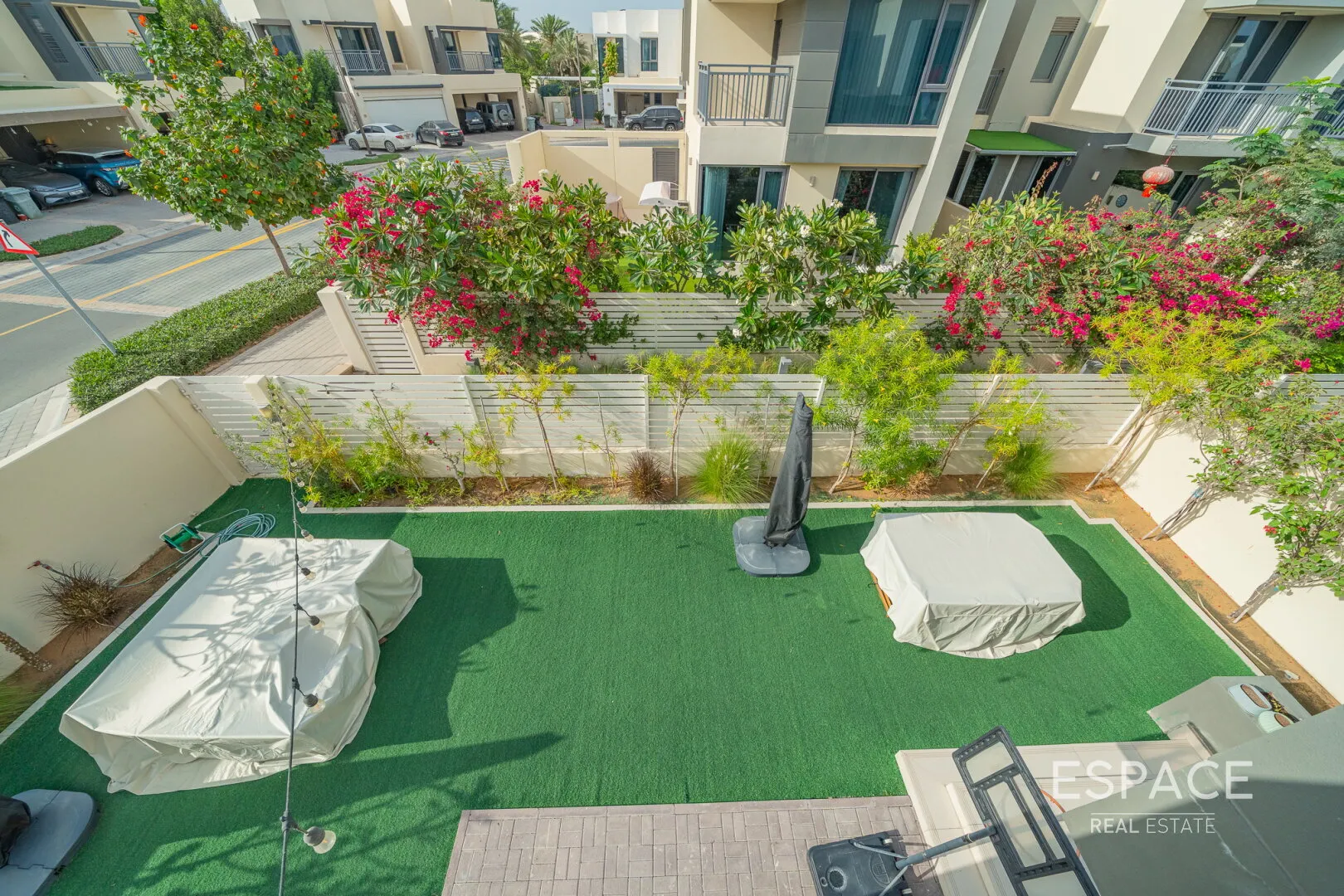 PropertiesGalleryCamera