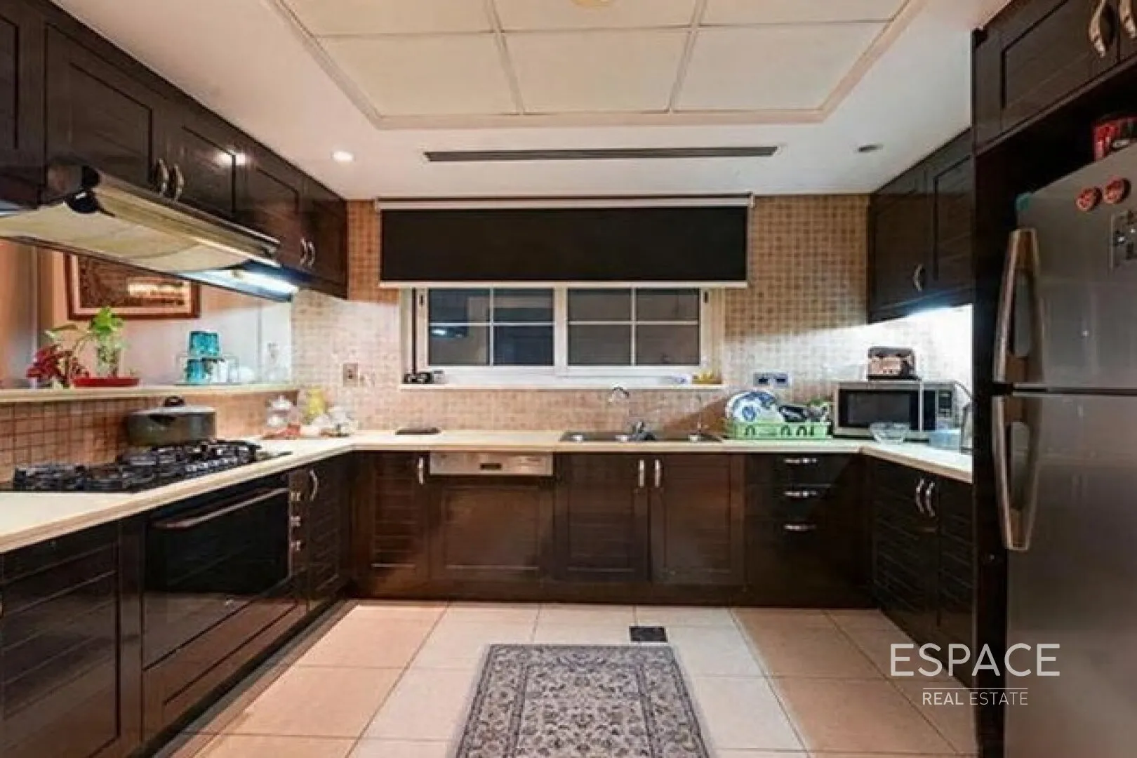 single static gallery