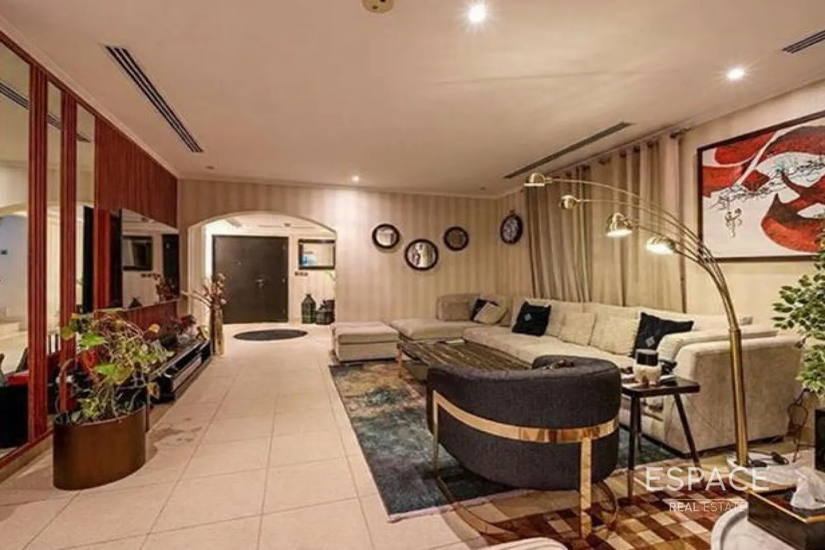 single static gallery