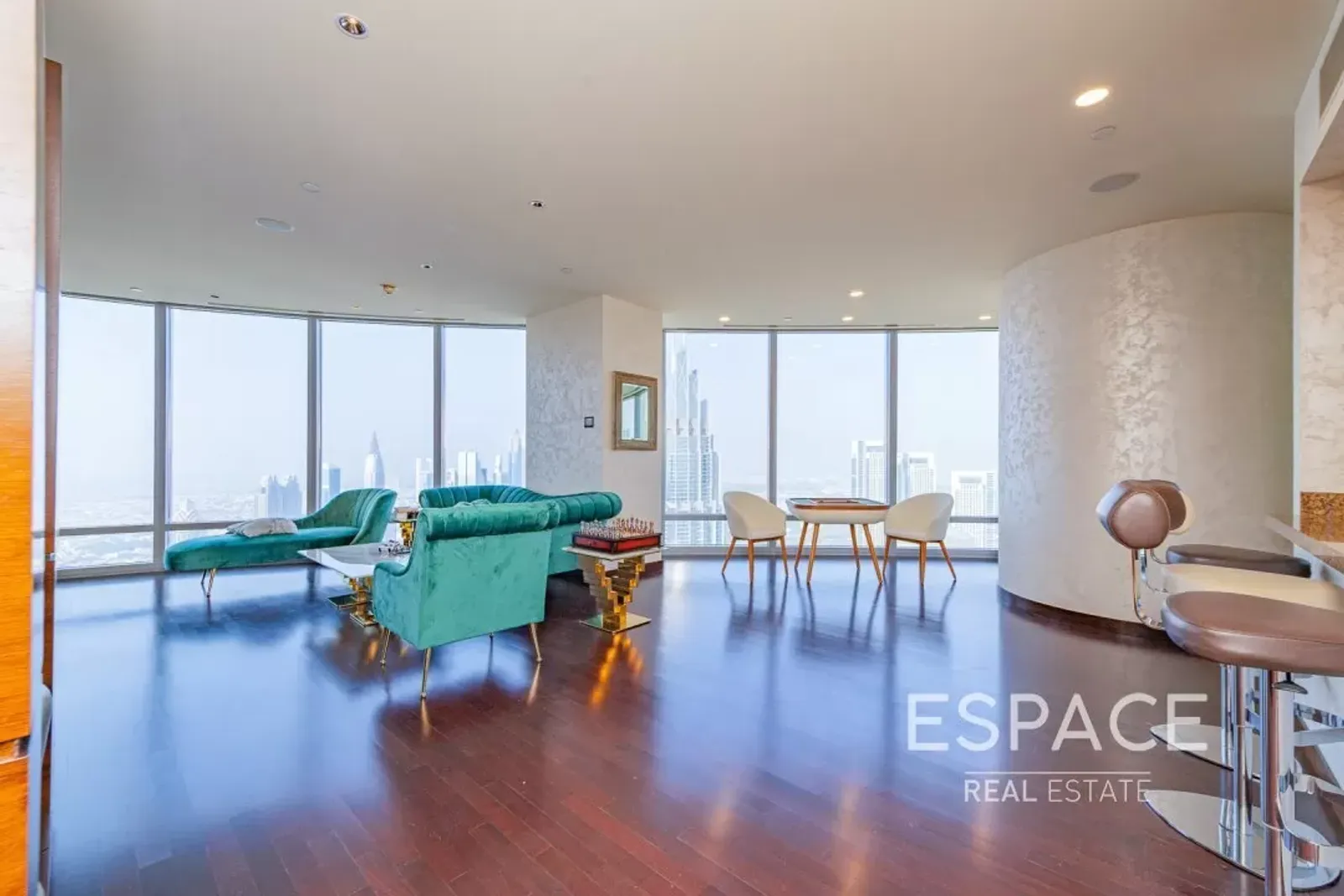 PropertiesGalleryCamera