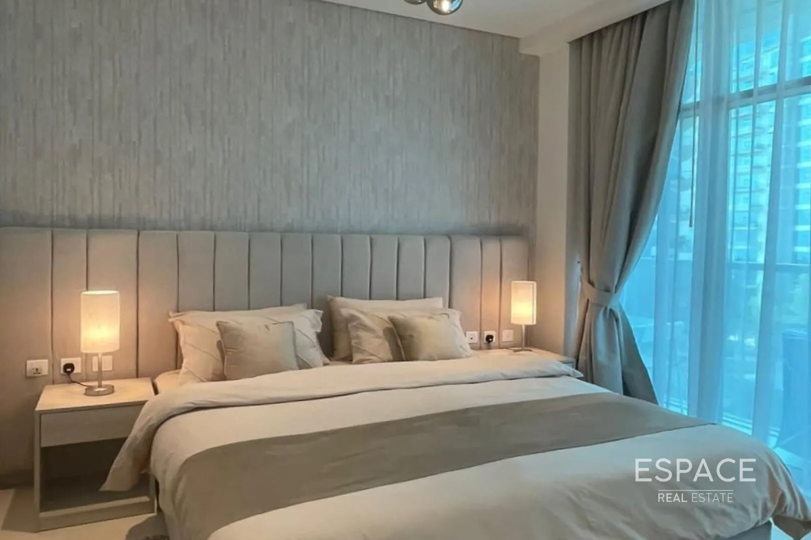 PropertiesGalleryCamera