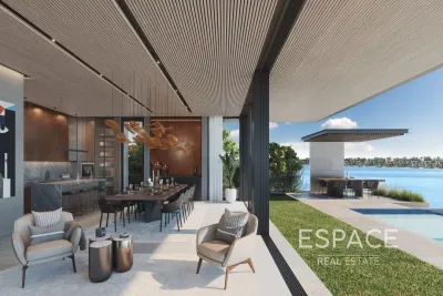 Frond M, Palm Jebel Ali, Dubai - Espace