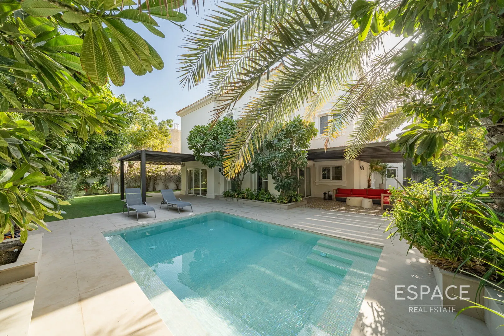 single static gallery