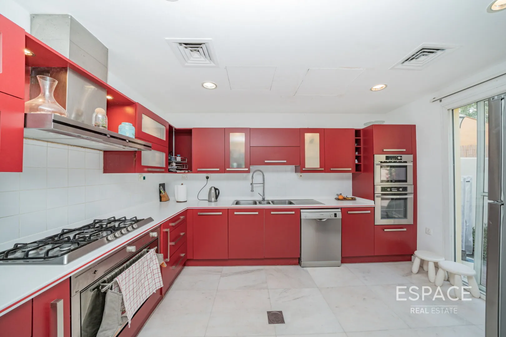 single static gallery