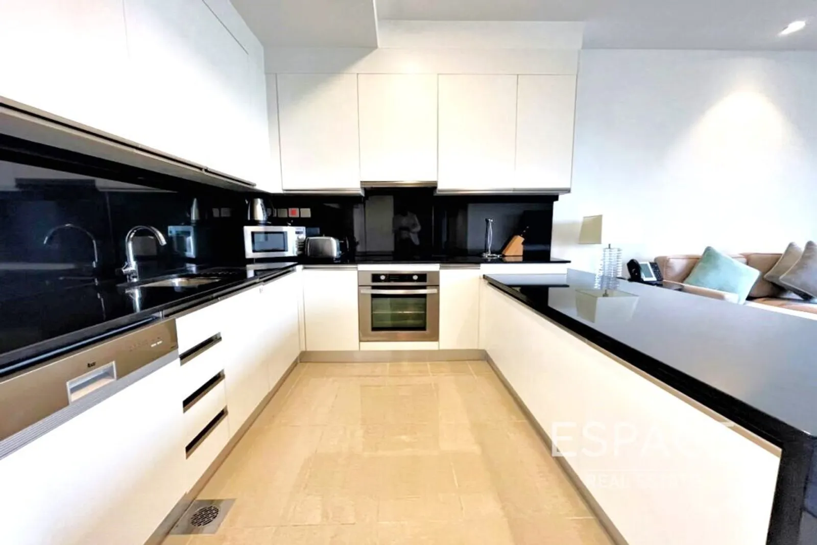 PropertiesGalleryCamera