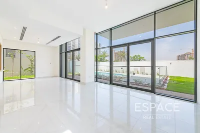 Murooj Al Furjan, Al Furjan, Dubai - Espace