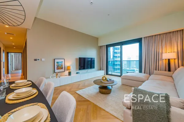 Act One, Downtown Dubai, Dubai - Espace