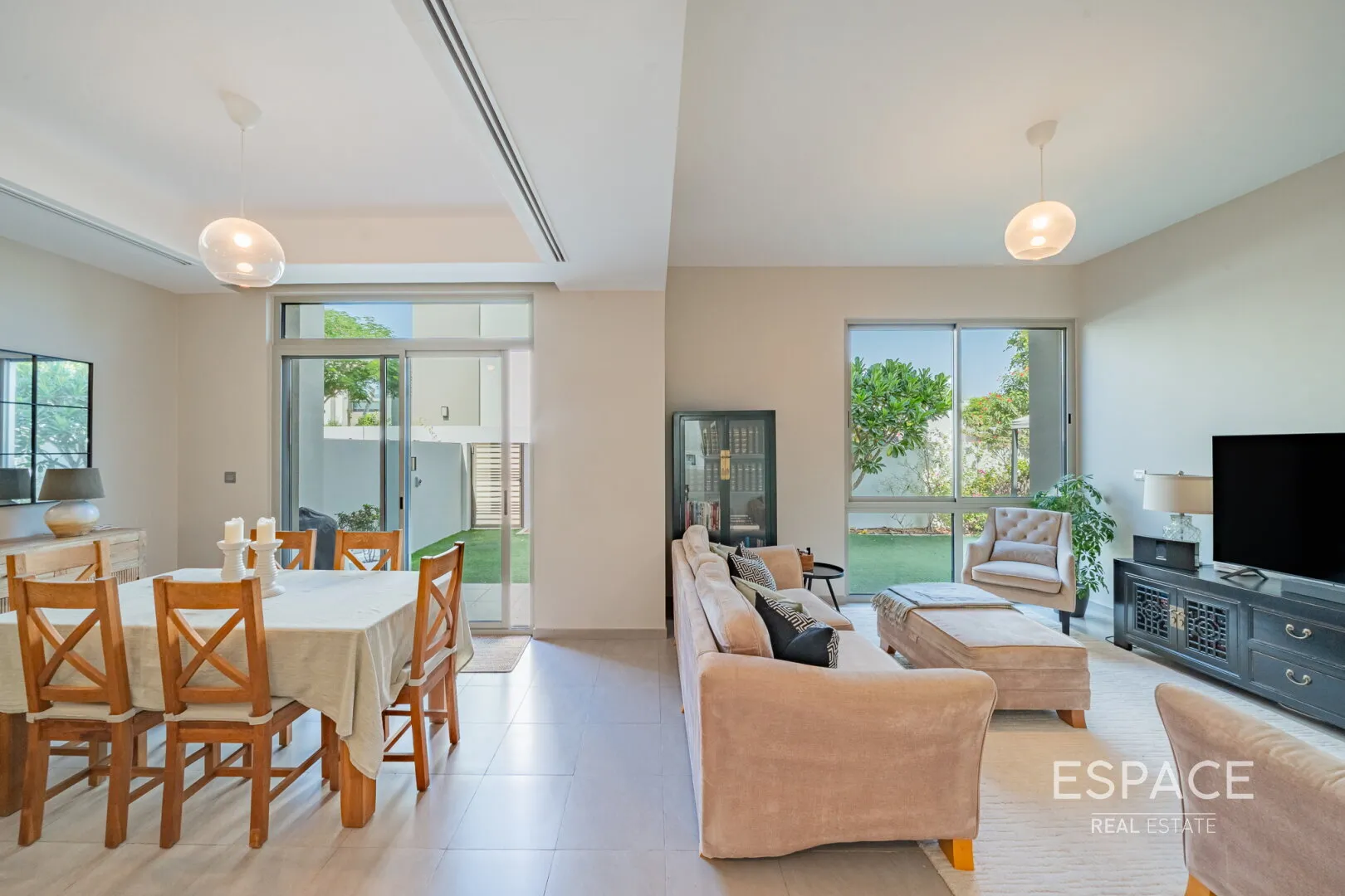 single static gallery