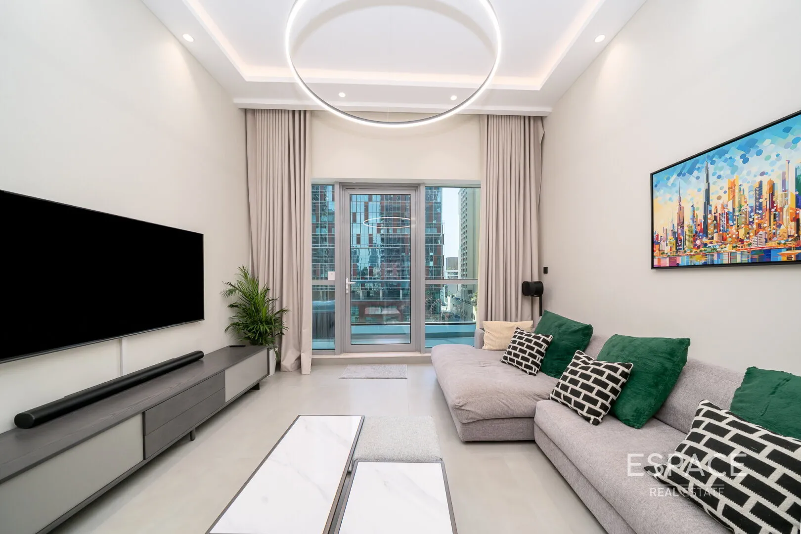 single static gallery