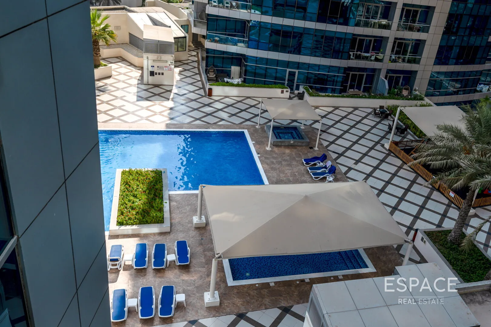 PropertiesGalleryCamera